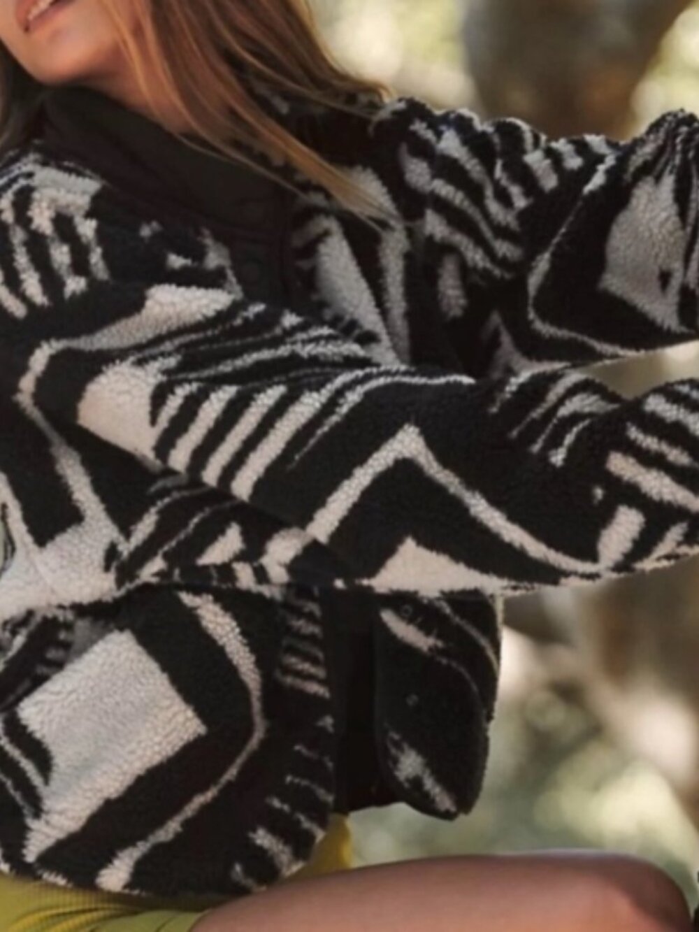 Free People Hit The Slopes jacket- Black and White XS - Picture 7 of 7